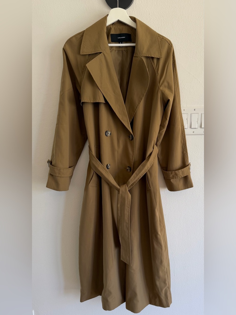 Vero Moda Double-Breasted Oversized Trench Coat in Brown